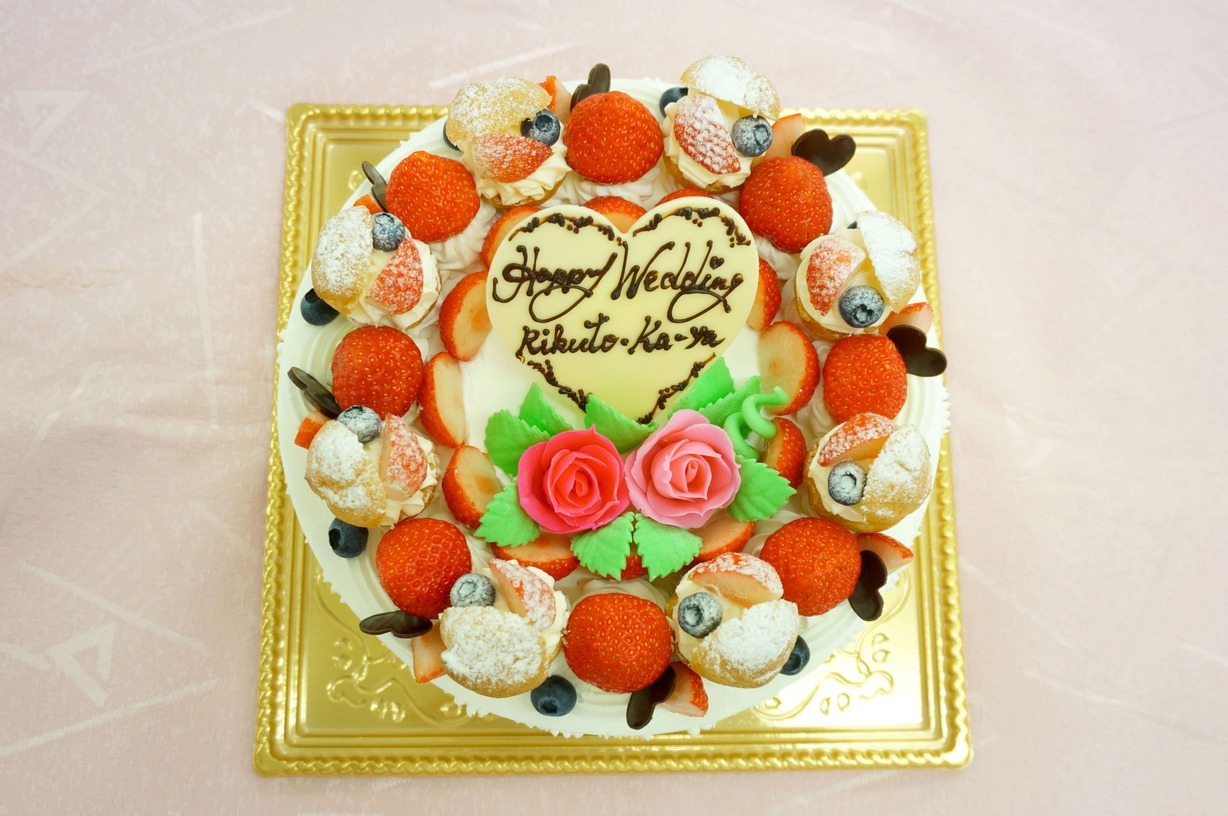 ウェディングケーキ